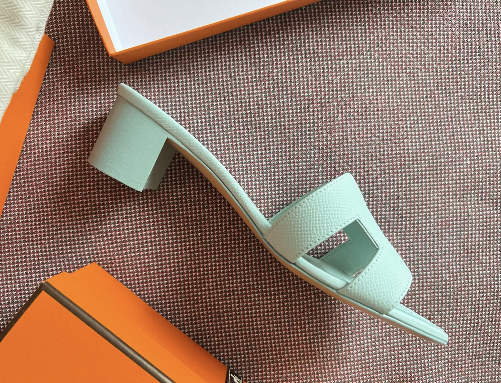 0asis Sandal Epsom Calfskin ICE