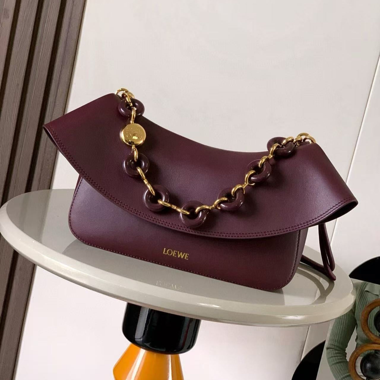 LOE OLA BAG 26 IN BURGUNDY RED CALFSKIN